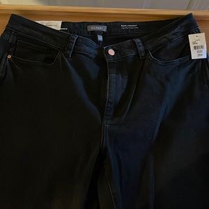 Size 16W Black Straight Leg Jean